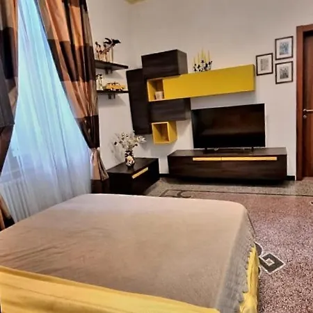 Luxury Penthouse 50m From The Sea, Near The Center 아파트