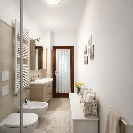 Luxury House 50m From The Sea, Near The Center