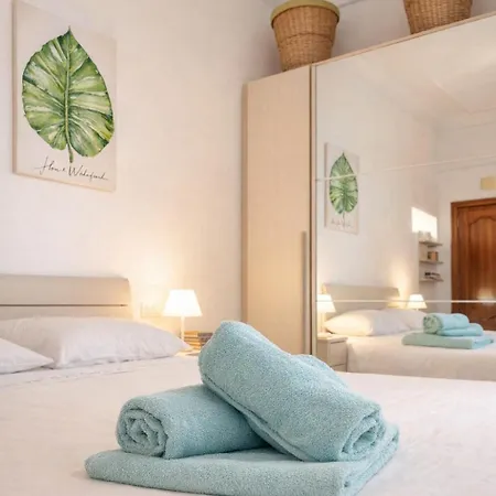 Luxury House 50m From The Sea, Near The Center Savona