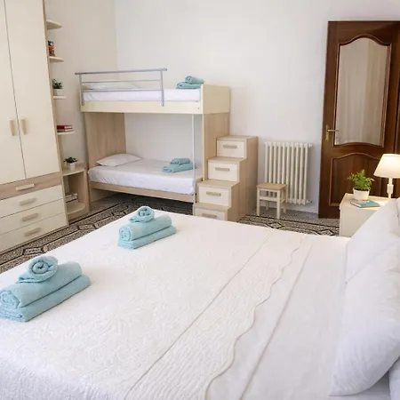 Luxury House 50m From The Sea, Near The Center Lejlighed Savona