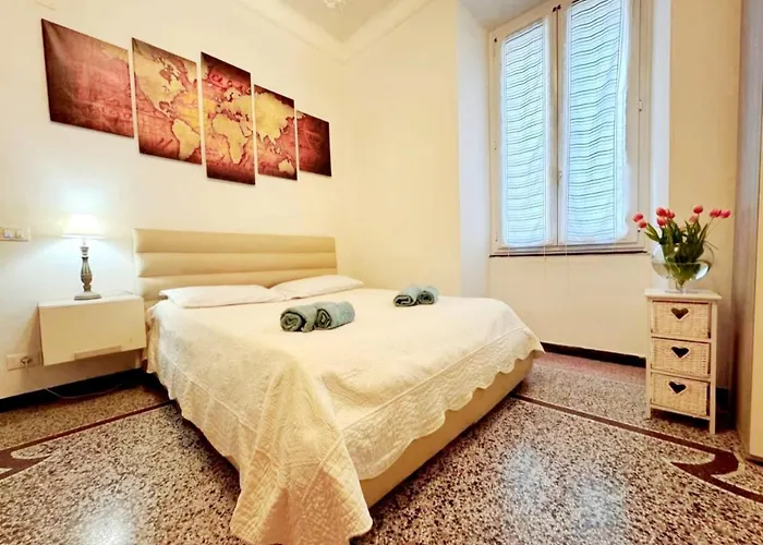 Luxury House 50m From The Sea, Near The Center 公寓 萨沃纳