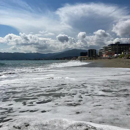 Luxury Penthouse 50m From The Sea, Near The Center * Savona