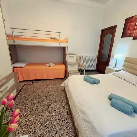 Luxury House 50m From The Sea, Near The Center Savona