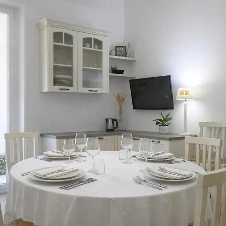 Luxury House 50m From The Sea, Near The Center Appartement